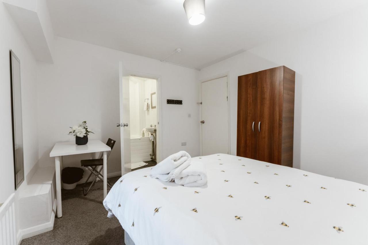 Whitechapel En-Suite Beds To Stay Лондон Екстериор снимка