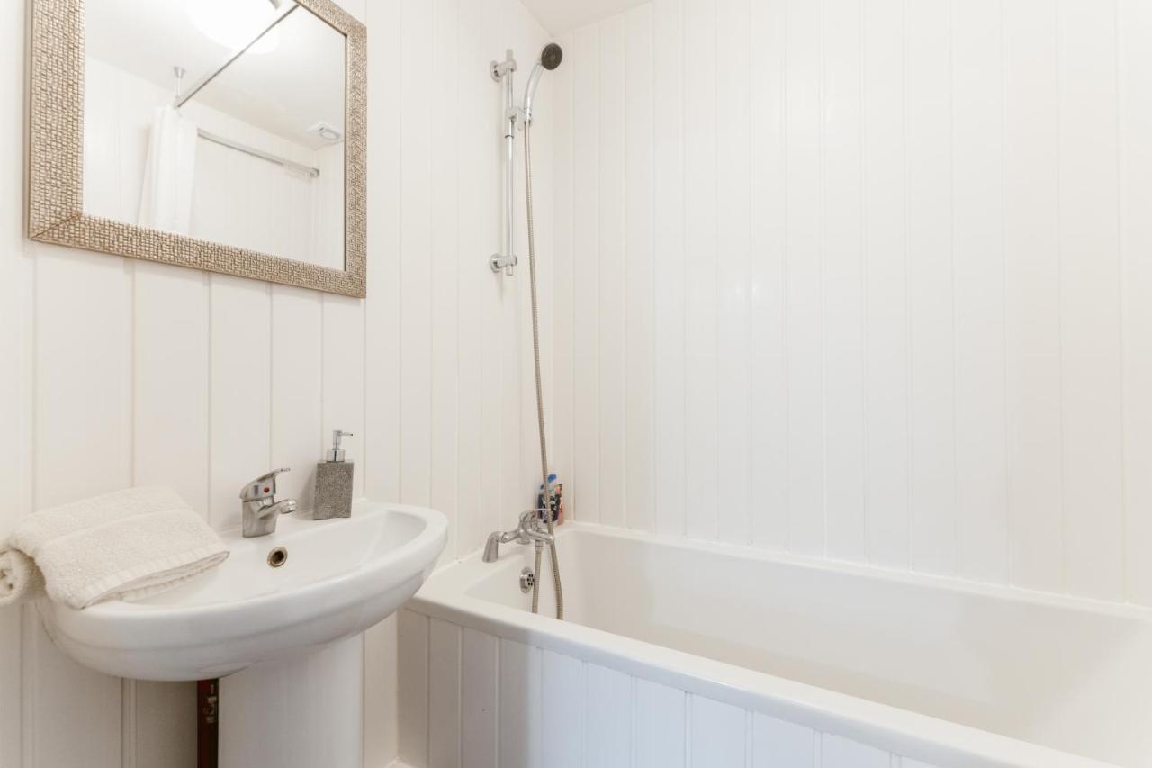 Whitechapel En-Suite Beds To Stay Лондон Екстериор снимка