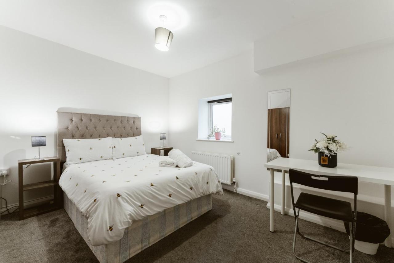 Whitechapel En-Suite Beds To Stay Лондон Екстериор снимка