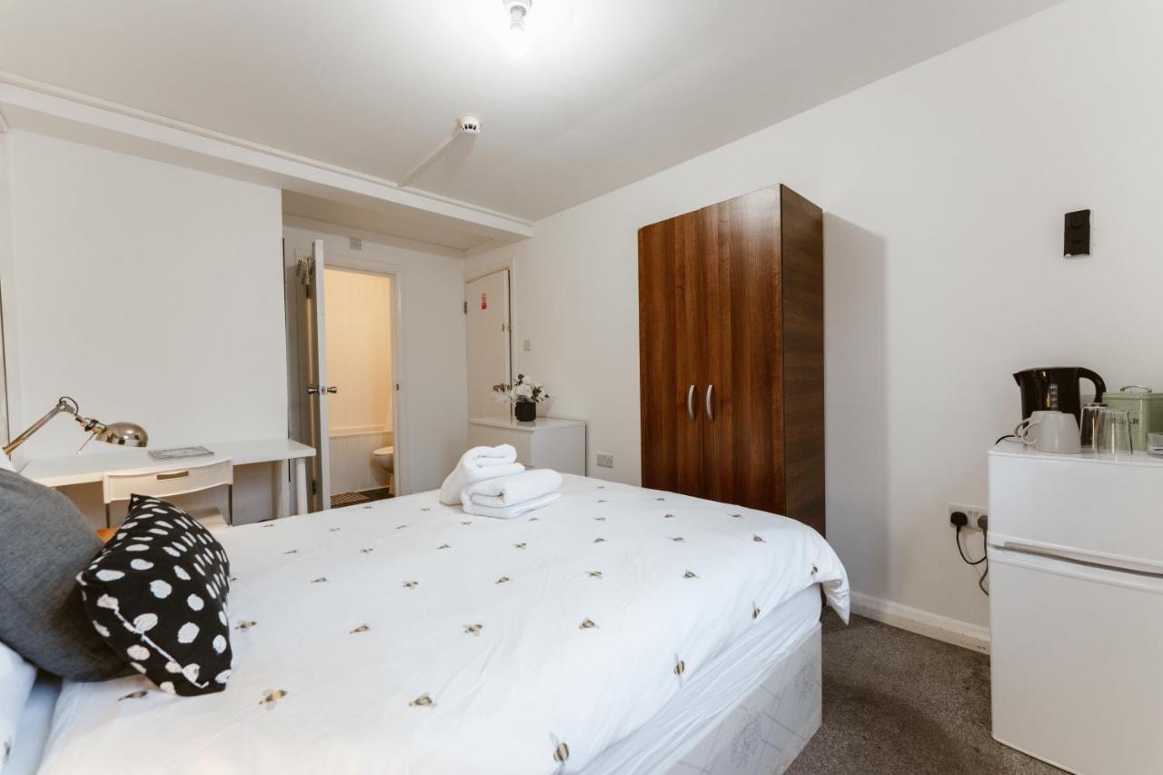 Whitechapel En-Suite Beds To Stay Лондон Екстериор снимка